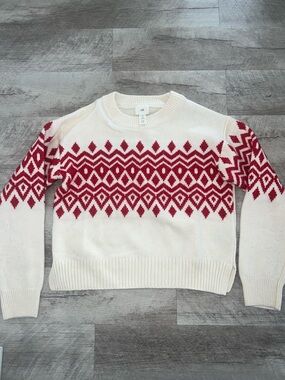 H&M Cream Crewneck Sweater with Red Fair Isle Pattern